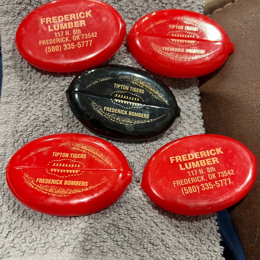 Vintage Squeeze Coin Purse Lot Oklahoma Frederick Lumber Tipton Tigers/Bombers